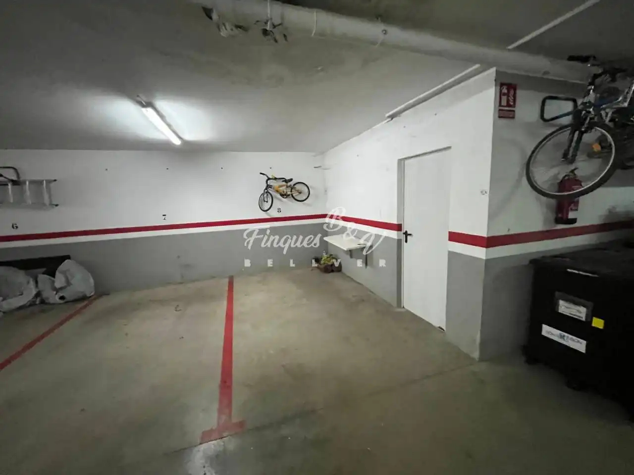 Parking de Piso en venta en Alp con Calefacción, Parquet y Trastero