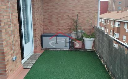 Terrassa de Dúplex en venda en León Capital  amb Calefacció, Parquet i Terrassa