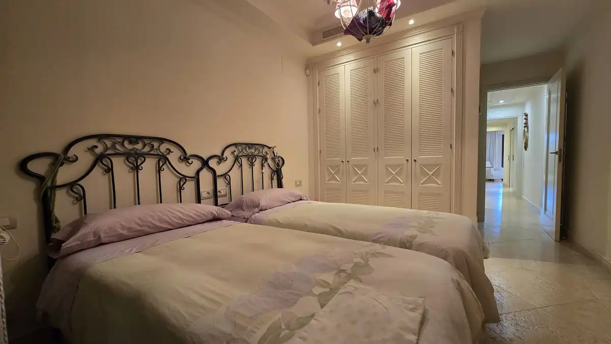Piso con ascensor en venta en Estepona Pueblo, imagen 22