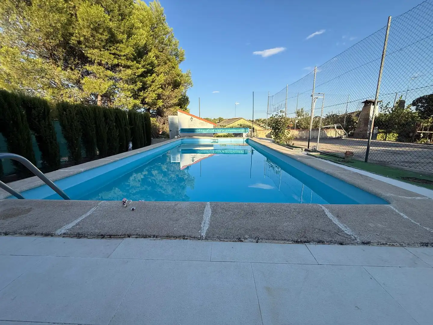 Swimming pool of Houses for sale in Colmenar de Oreja  with Air Conditioner, Heating and Private garden