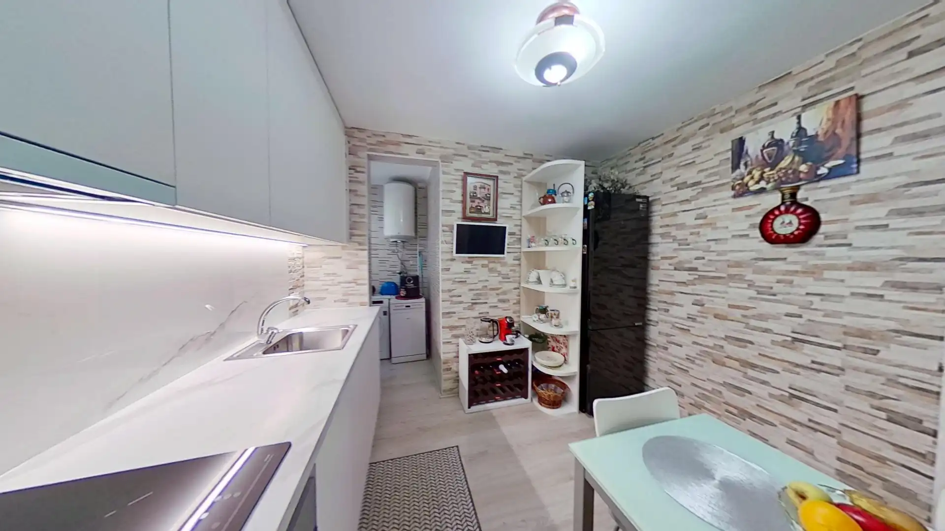 Cuina de Pis en venda en Vinaròs amb Parquet, Moblat i Forn
