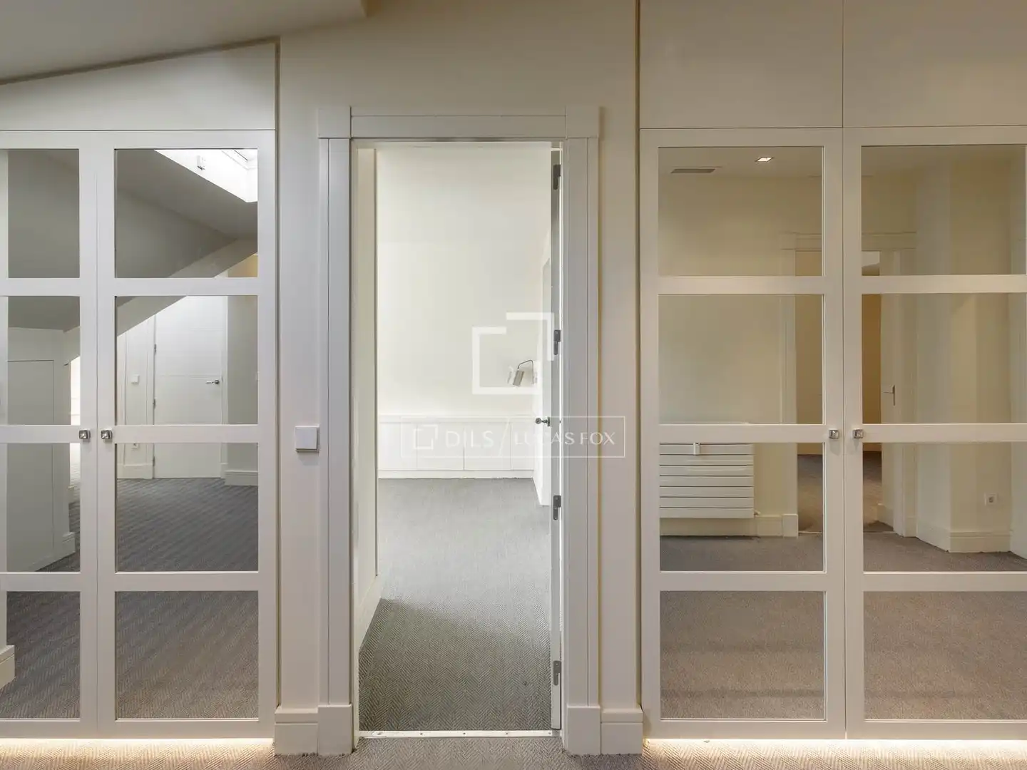 Attic for rent in Madrid  with Air Conditioner, Heating and Private garden