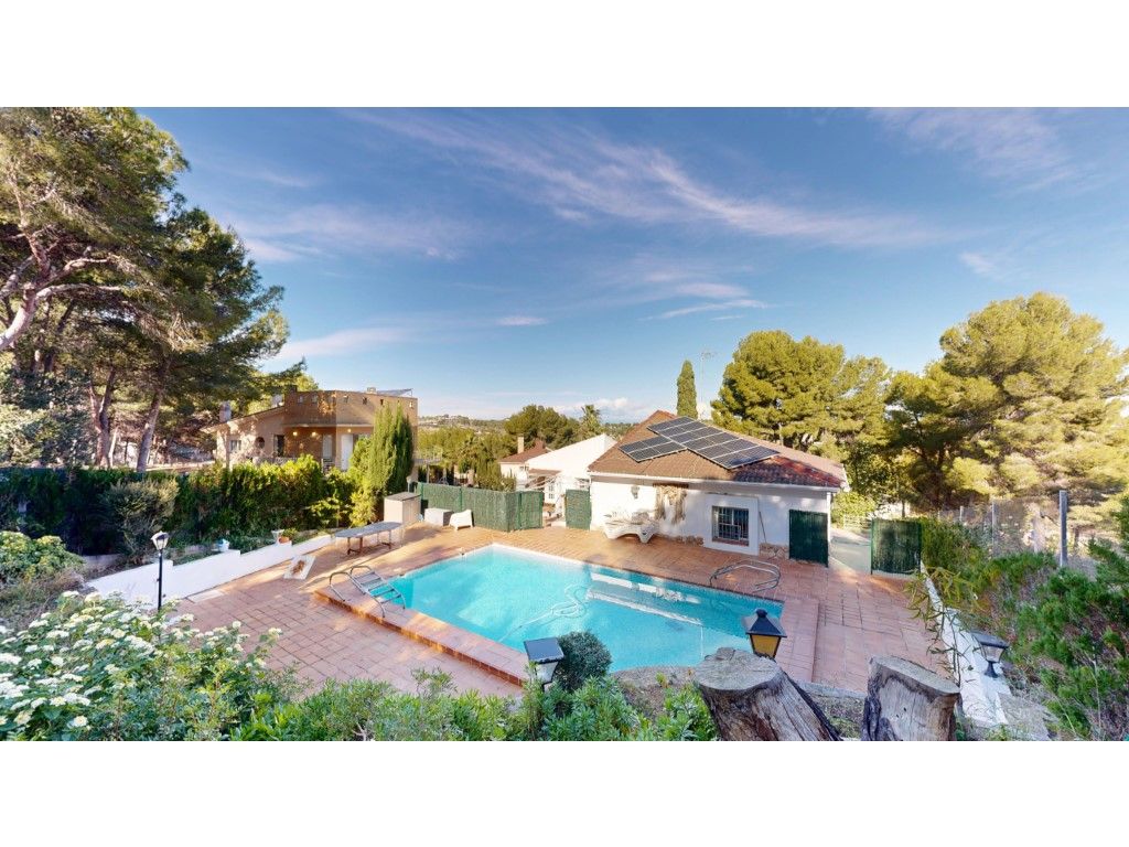 House or chalet for sale in Calle Esmerla De L', Montserrat