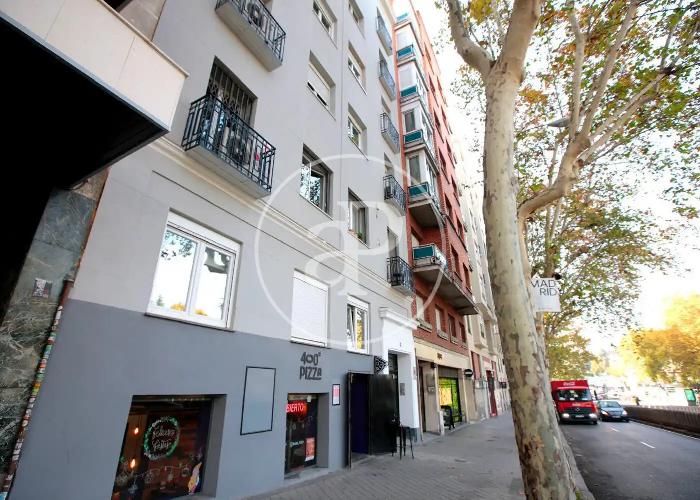 Vista exterior de Piso en venta en Madrid con Aire acondicionado y Calefacción