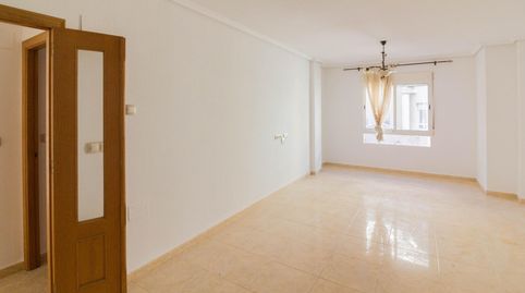 Foto 2 von Wohnung zum Verkauf in Calle del General Primo de Rivera, Callosa de Segura, Alicante