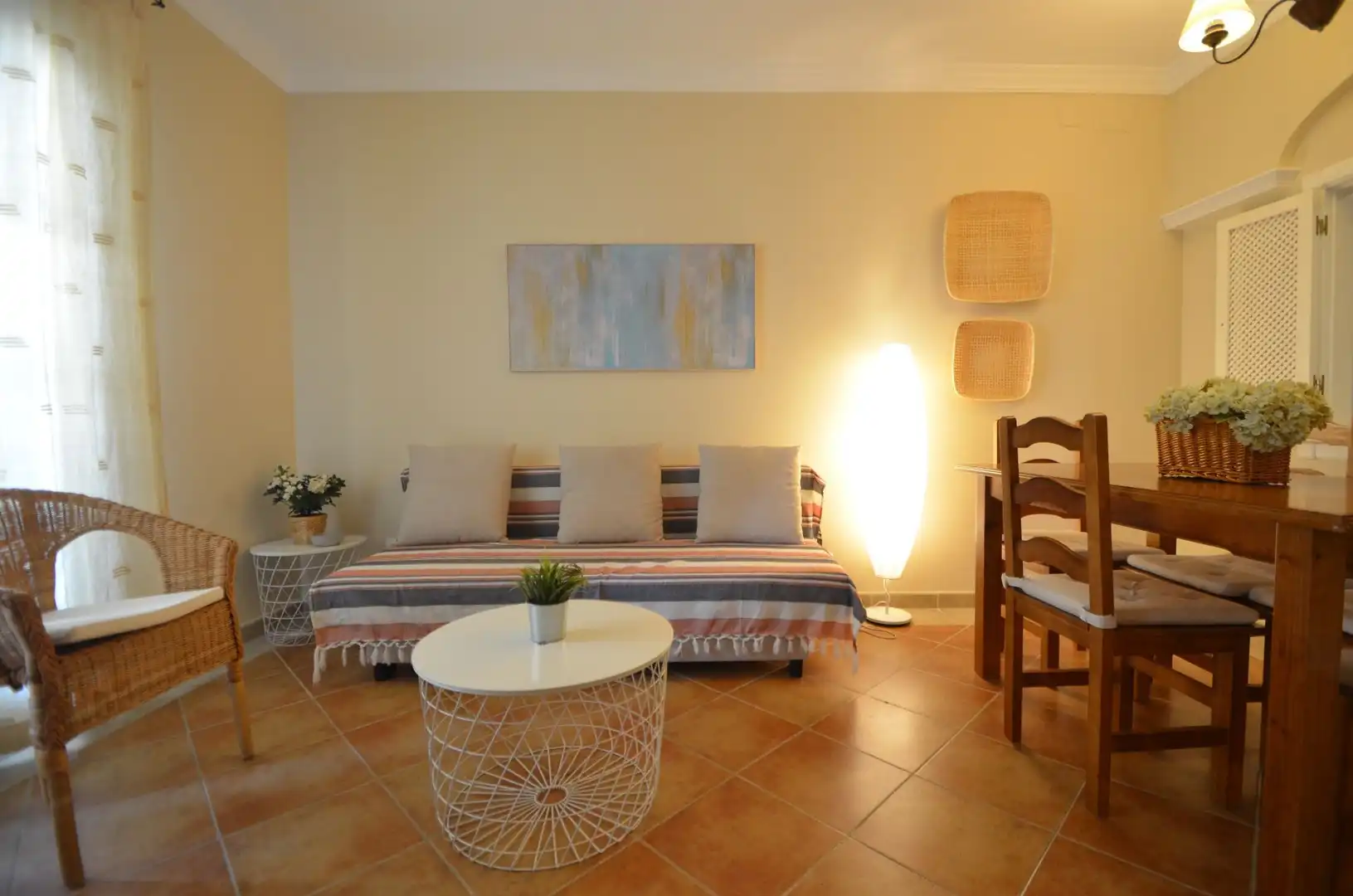 Sala de estar de Apartamento en venta en Ayamonte con Terraza, Amueblado y Piscina comunitaria