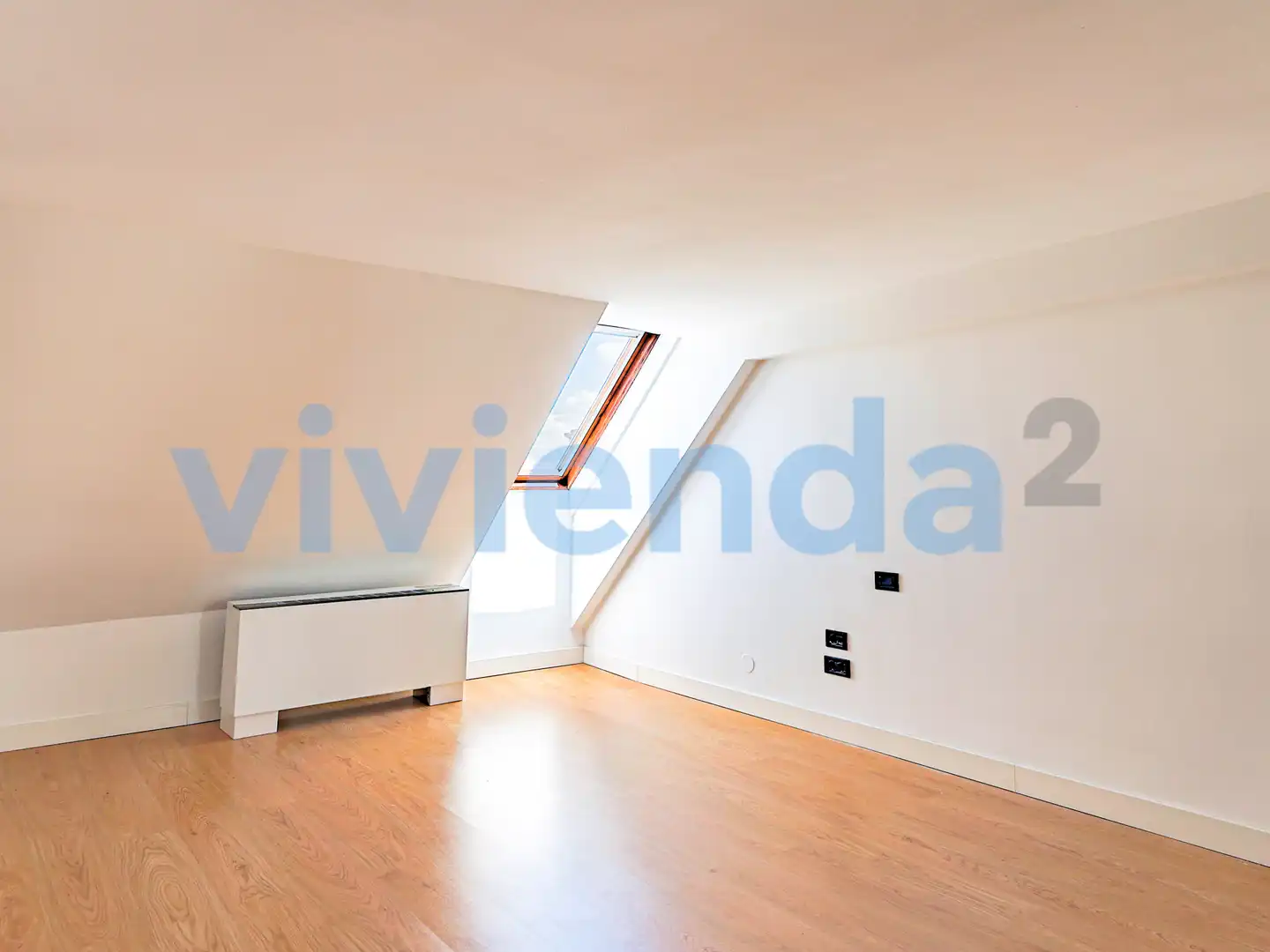 Wohnzimmer von Wohnung zur Miete in Madrid mit Heizung und Balkon