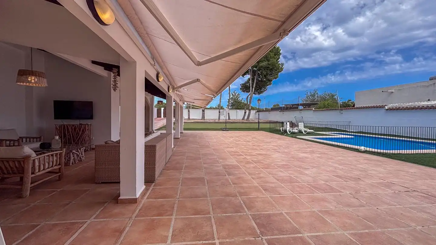 Terraza de Casa o chalet en venta en Santa Pola con Calefacción, Jardín privado y Parquet