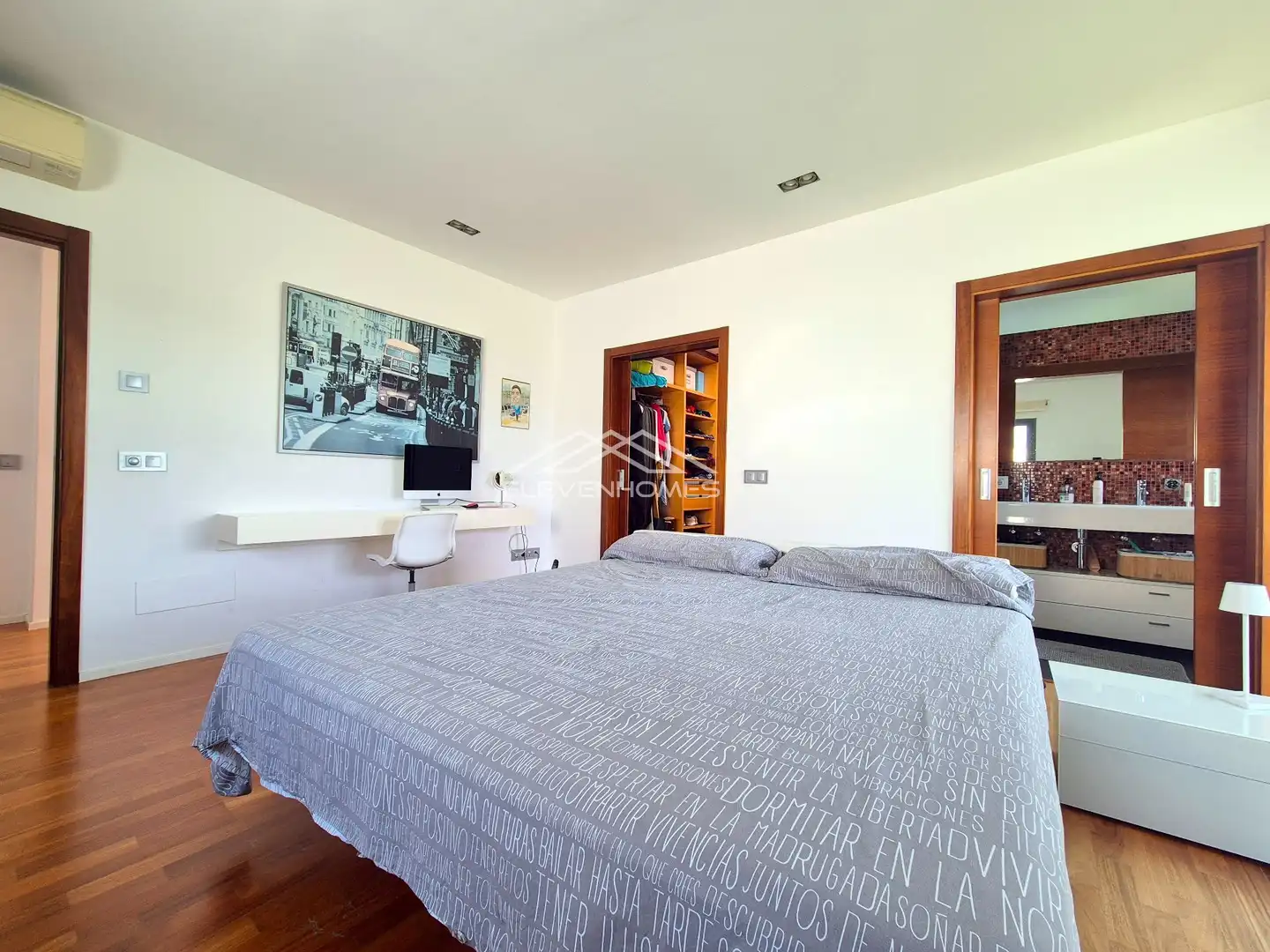 Sala d'estar de Casa o xalet en venda en Marratxí amb Aire condicionat, Calefacció i Jardí privat