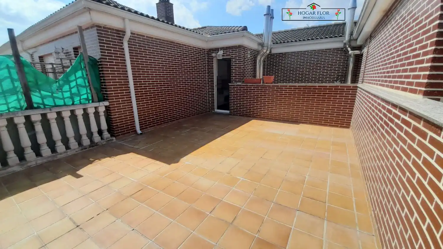 Terrassa de Àtic de lloguer en Santa Marta de Tormes amb Calefacció, Terrassa i Balcó