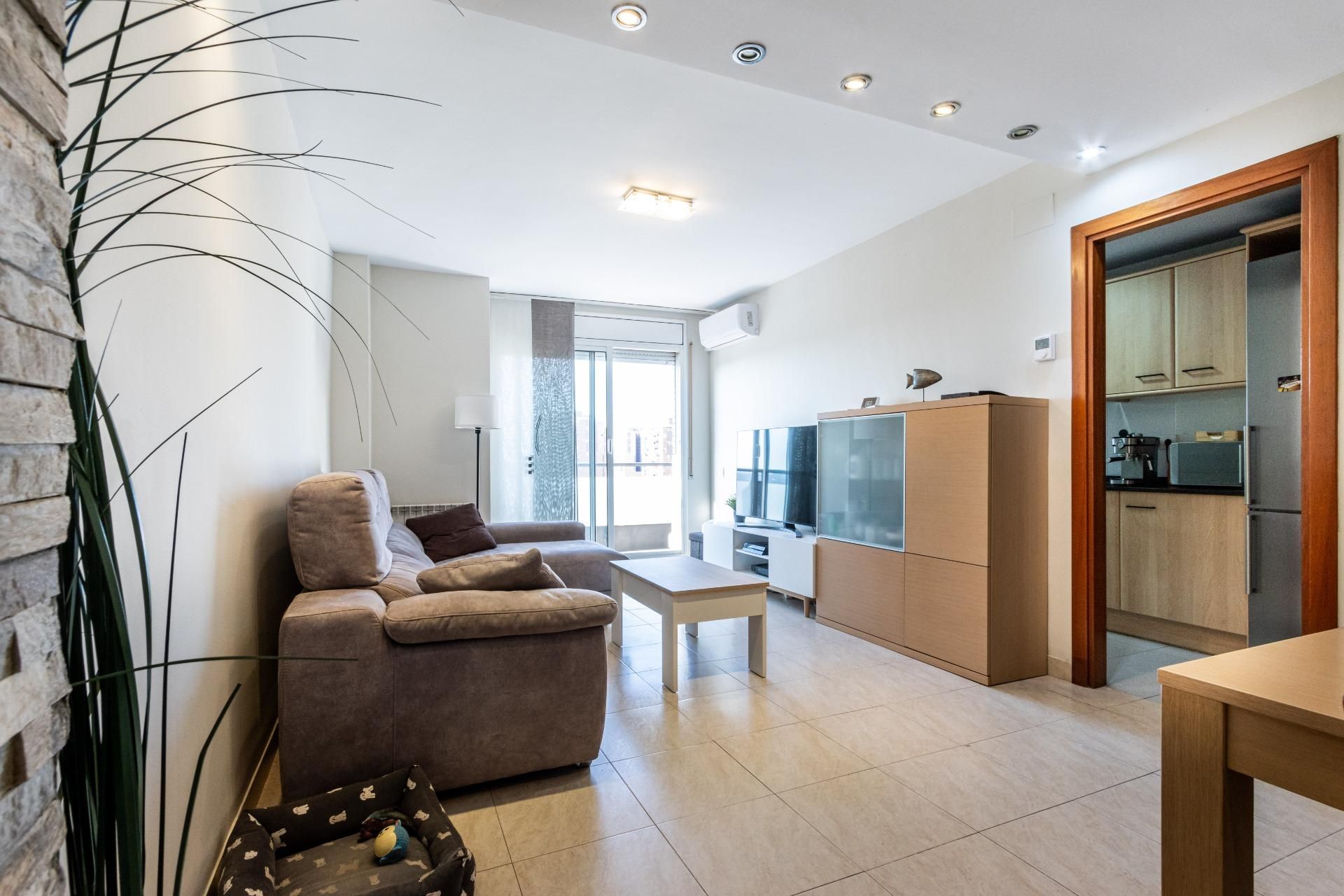 Living room of Flat for sale in Terrassa  with Air Conditioner, Heating and Terrace