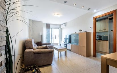 Living room of Flat for sale in Terrassa  with Air Conditioner, Heating and Terrace