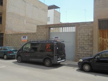 Terreno residencial en venta en Carrer de la Batalla de Lepant