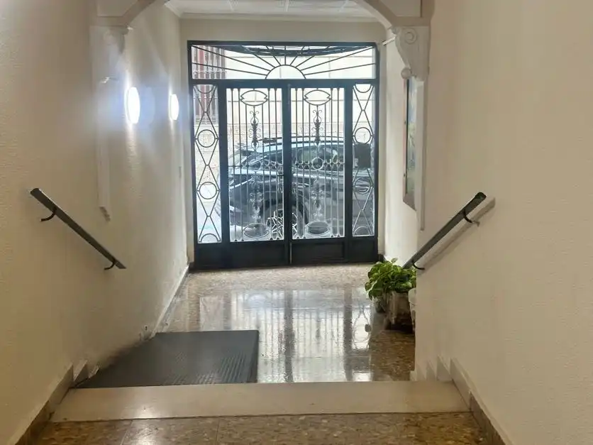 Piso en venta en Ciudad Real con Calefacción y Balcón