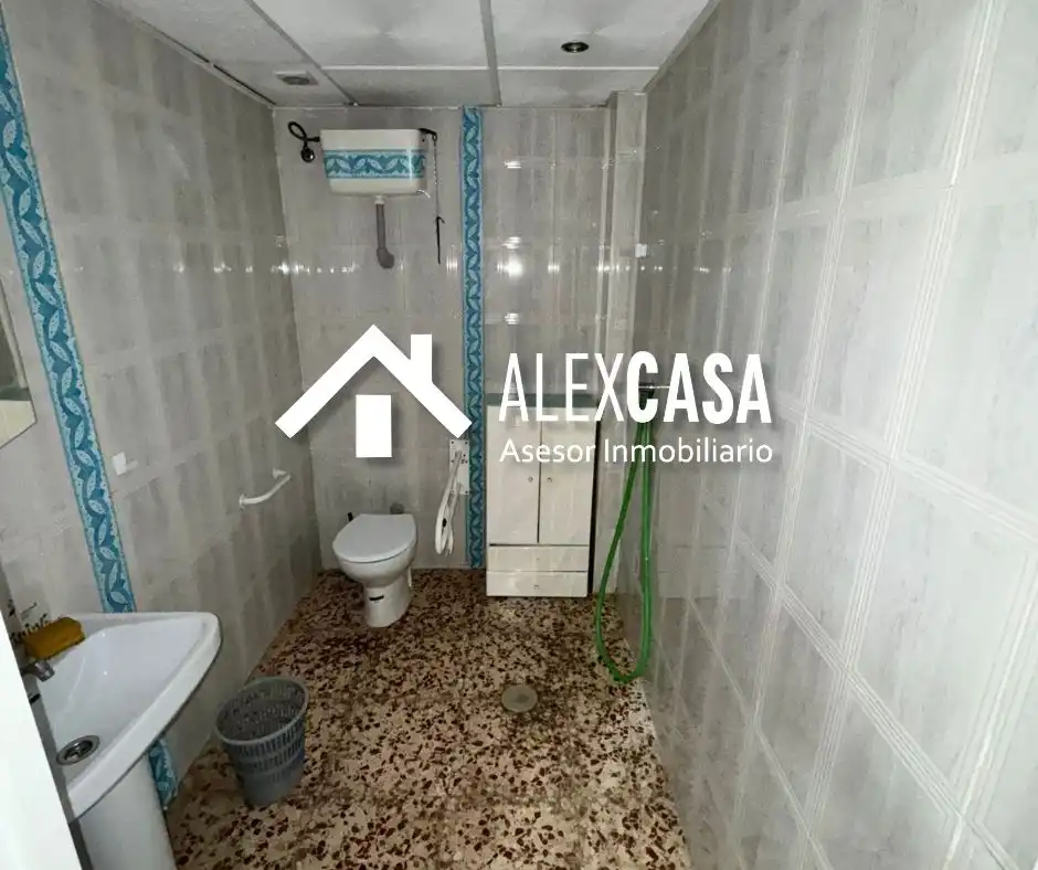 Local comercial en venda a Cabra, imagen 5