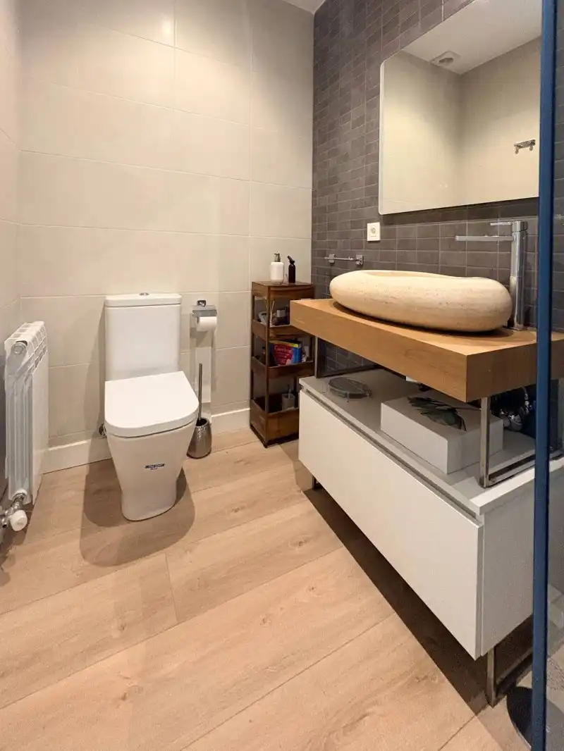 Baño de Casa adosada en venta en Vegas de Matute con Aire acondicionado, Calefacción y Trastero