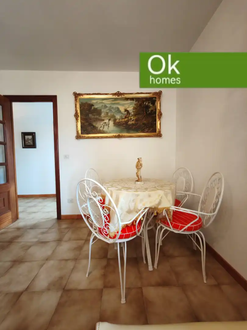 Comedor de Casa o chalet en venta en Mesía con Calefacción, Jardín privado y Parquet