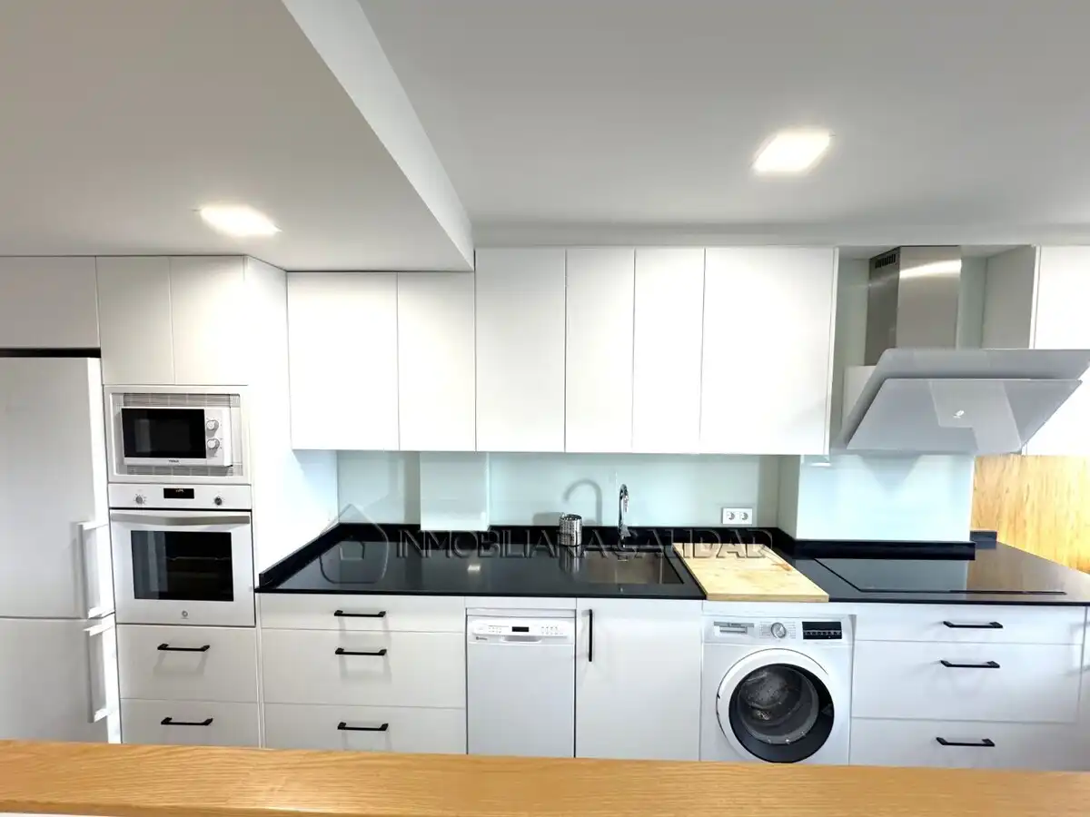 Kitchen of Flat for rent in Burgos  with Heating and Furnished