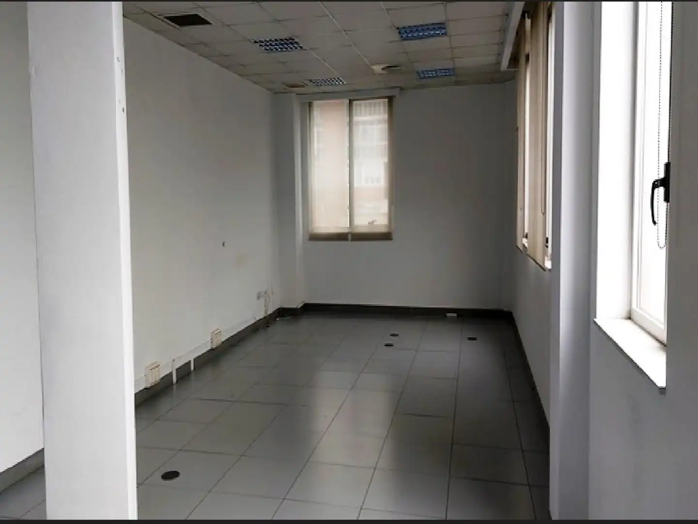 Büro zum Verkauf in Vitoria - Gasteiz