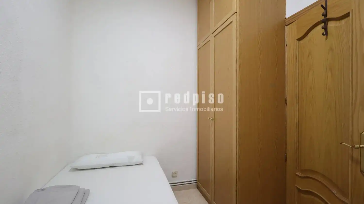 Habitación de Piso de alquiler en Madrid con Calefacción y Amueblado