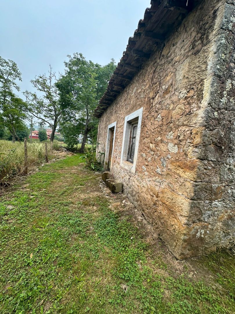 Vista exterior de Casa o xalet en venda en Villaescusa (Cantabria)