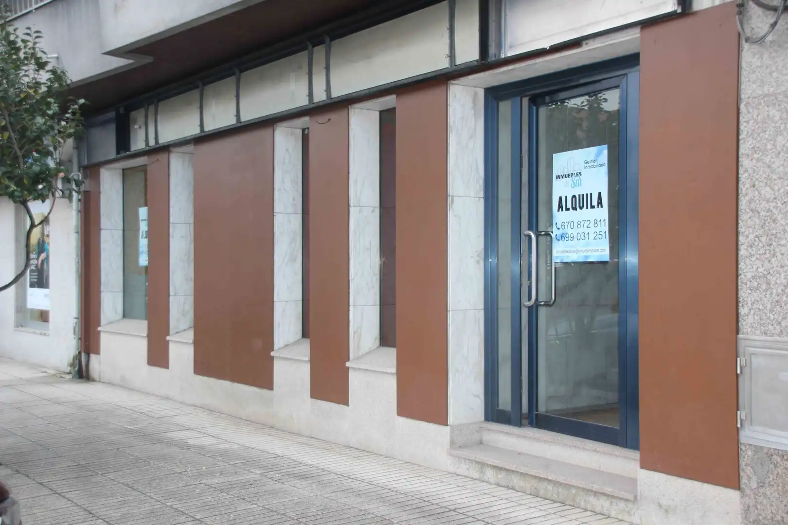 Local comercial en alquiler en Padrón