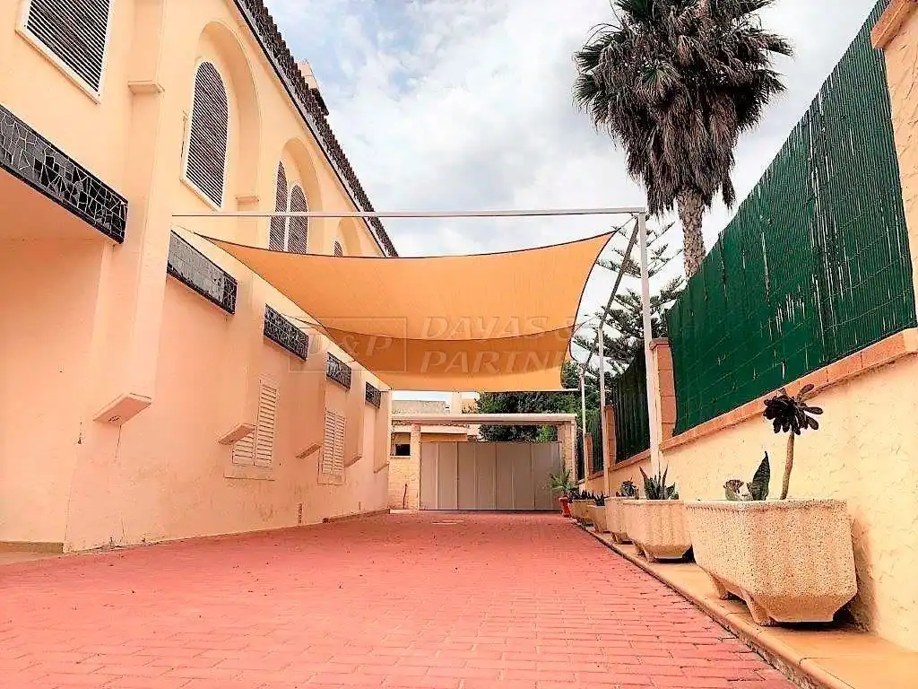 Exterior view of Houses for sale in Orihuela  with Air Conditioner, Private garden and Terrace