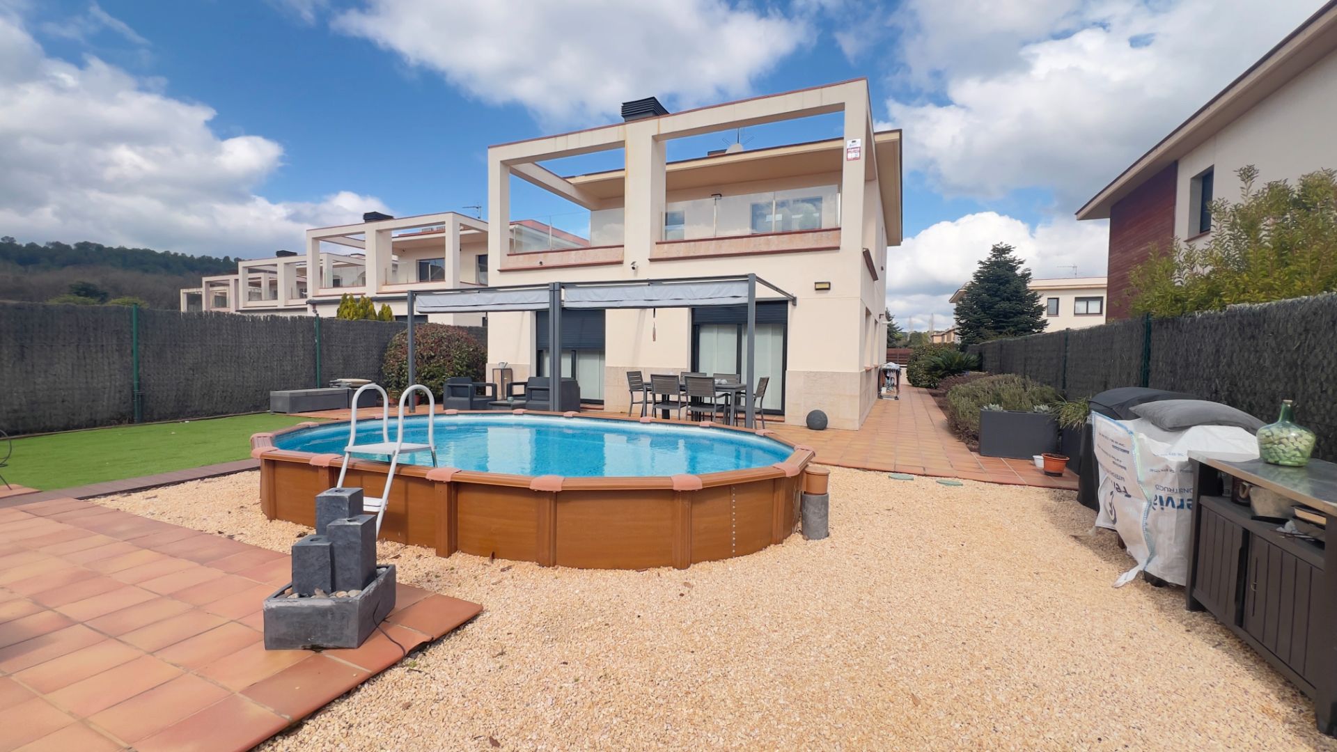 Piscina de Casa o xalet en venda en Sant Julià de Ramis amb Aire condicionat, Calefacció i Jardí privat