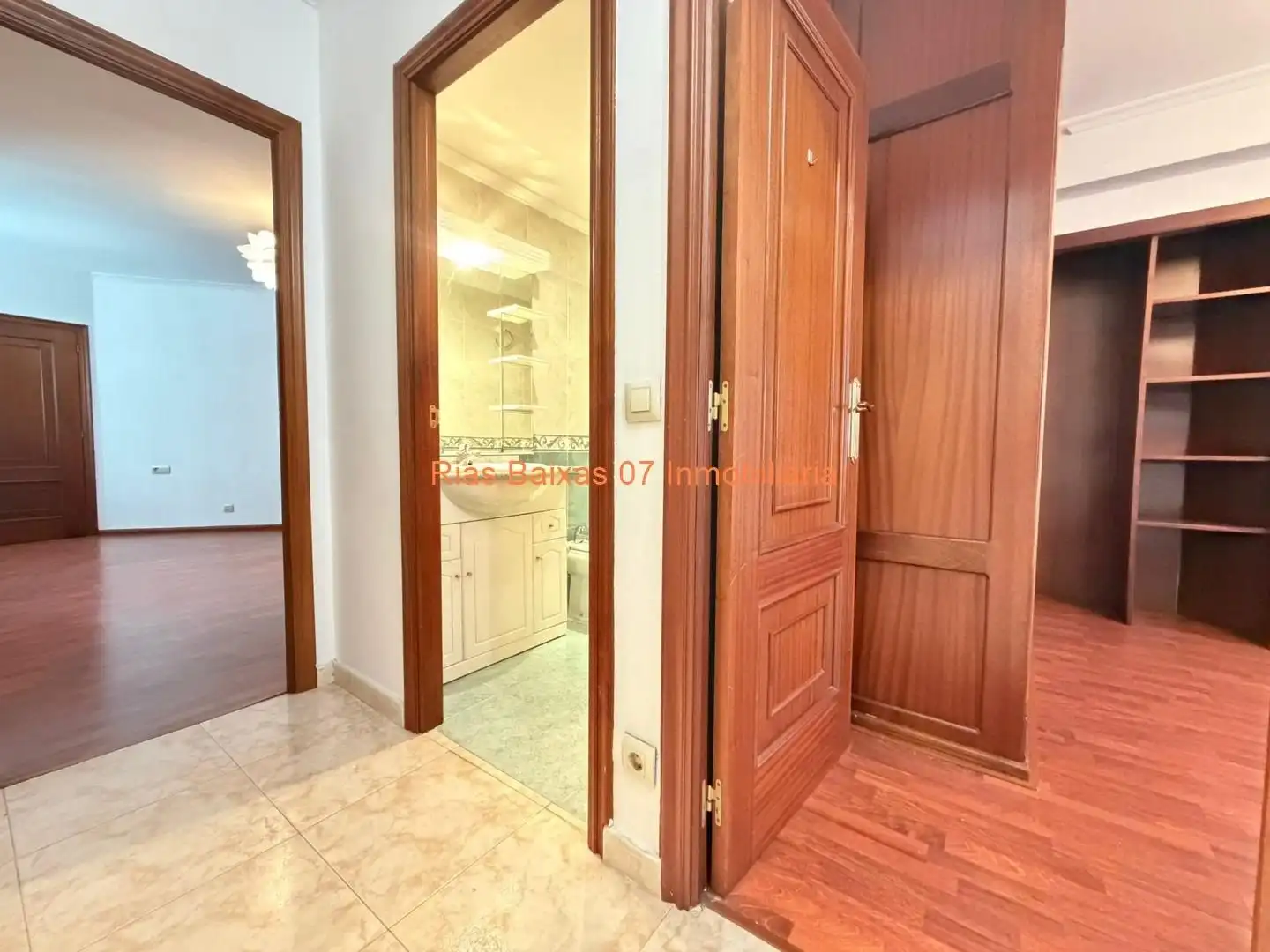 Piso en venta en Travesía de Vigo - San Xoán
