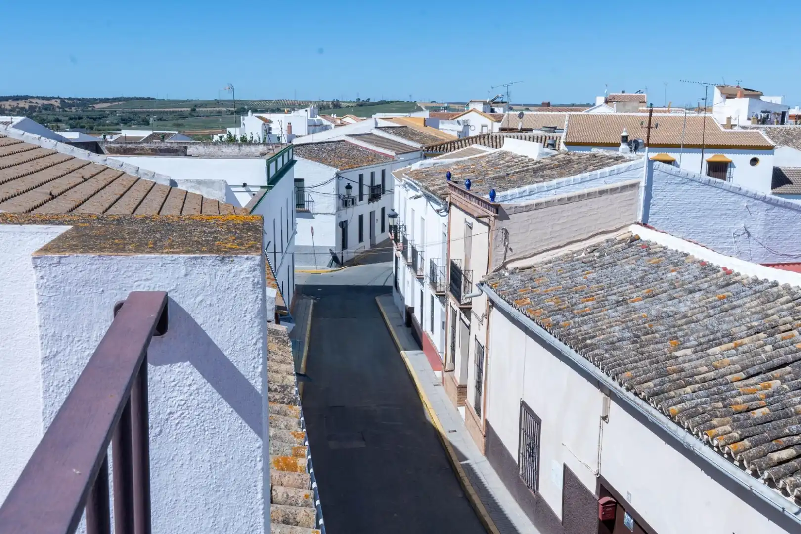 Exterior view of Houses for sale in Carrión de los Céspedes  with Air Conditioner and Heating