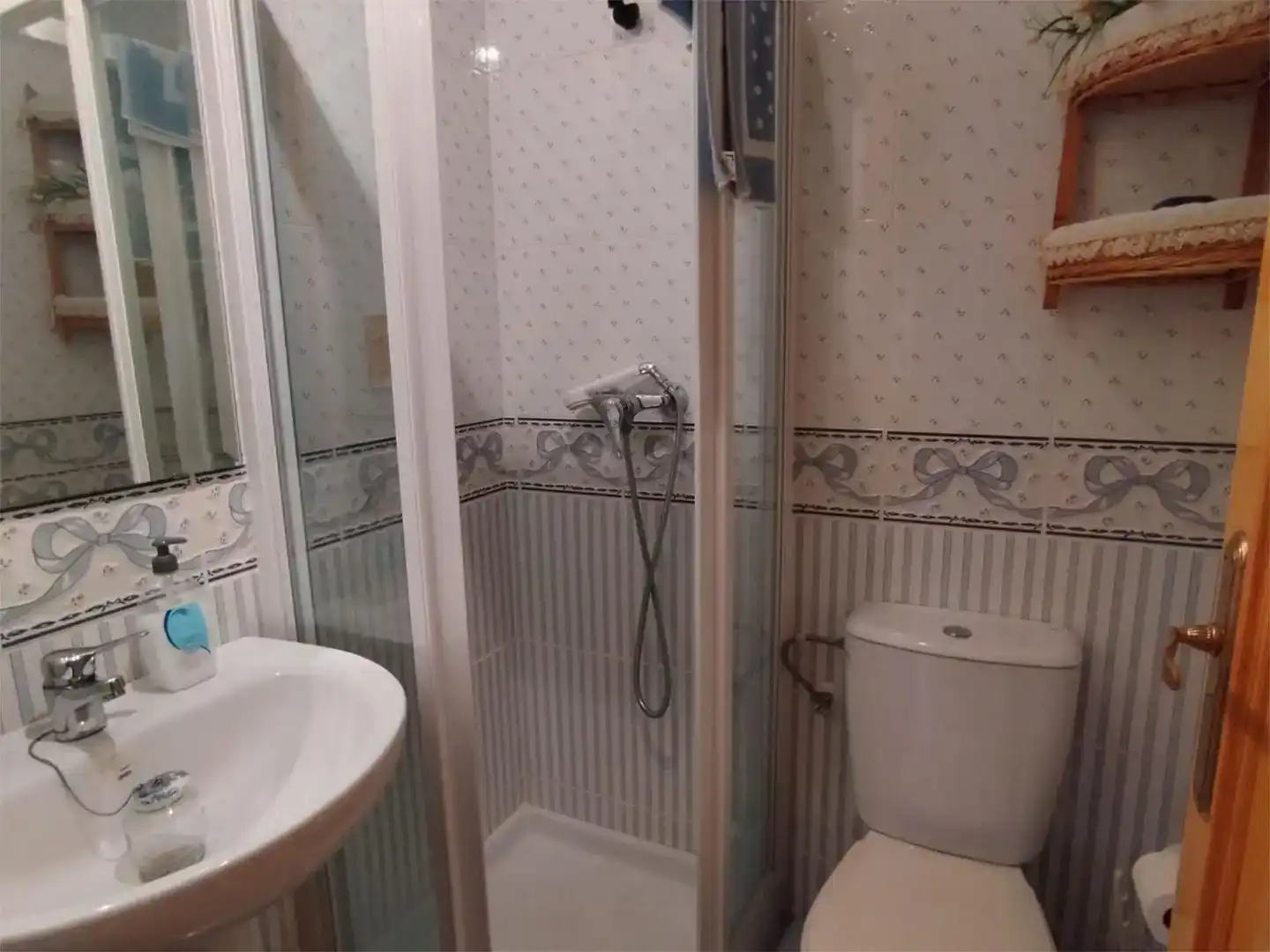 Bathroom of Attic for sale in Xeraco  with Air Conditioner, Swimming Pool and Balcony