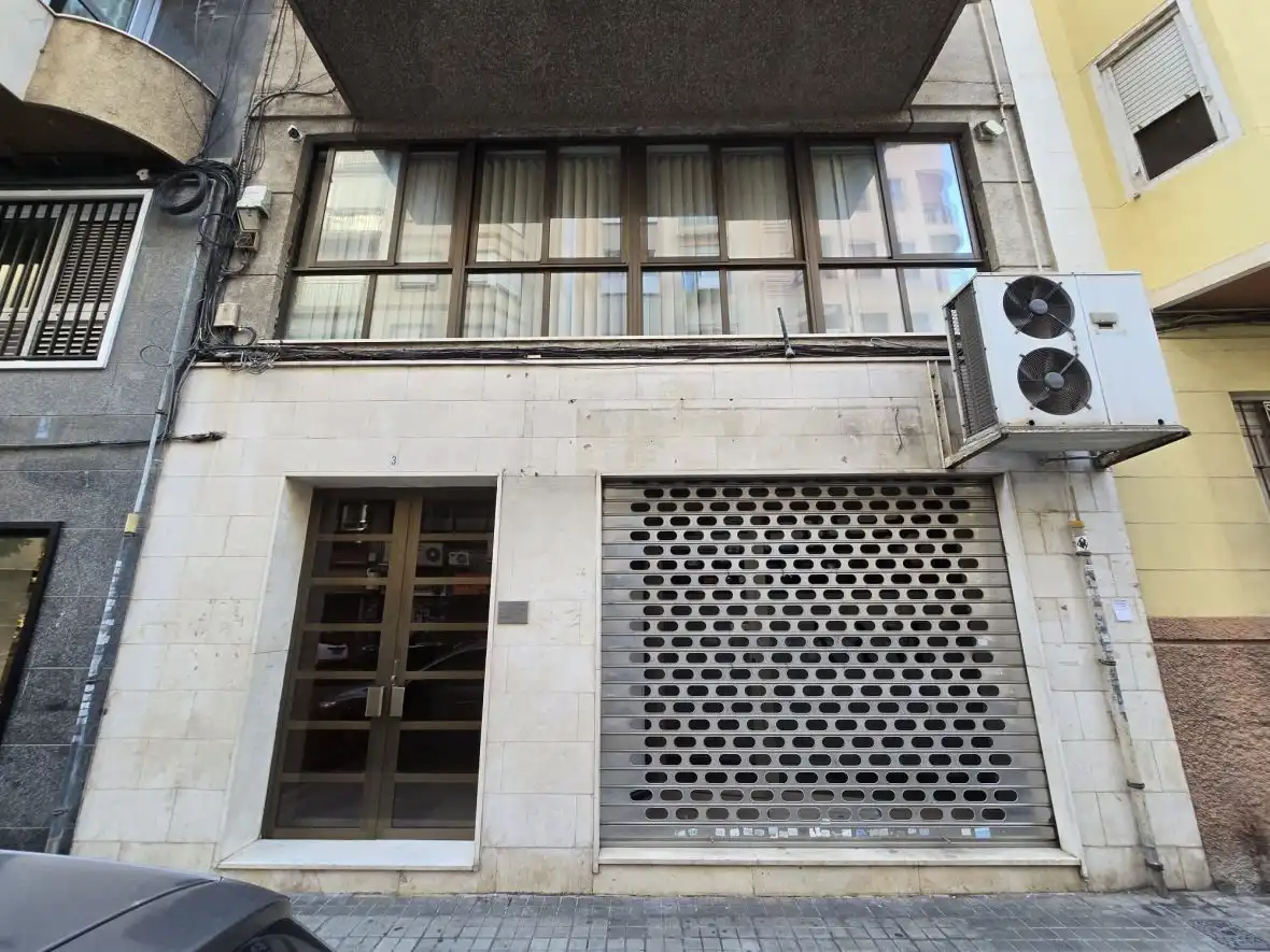 Local comercial en venta en BLAS VALERO, imagen 3