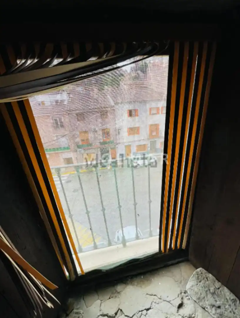 Vista exterior de Casa o chalet en venta en Ayora con Terraza, Trastero y Balcón