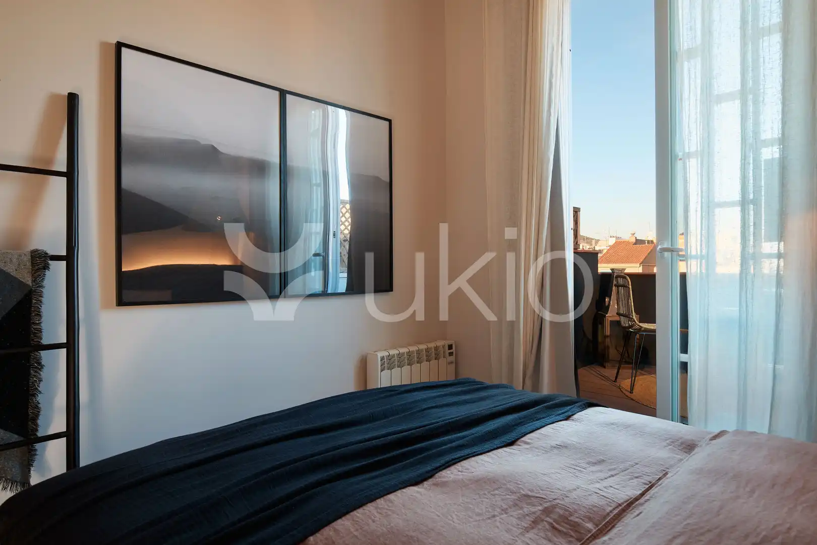 Bedroom of Apartments for rent in Barcelona  with Air Conditioner, Heating and Terrace