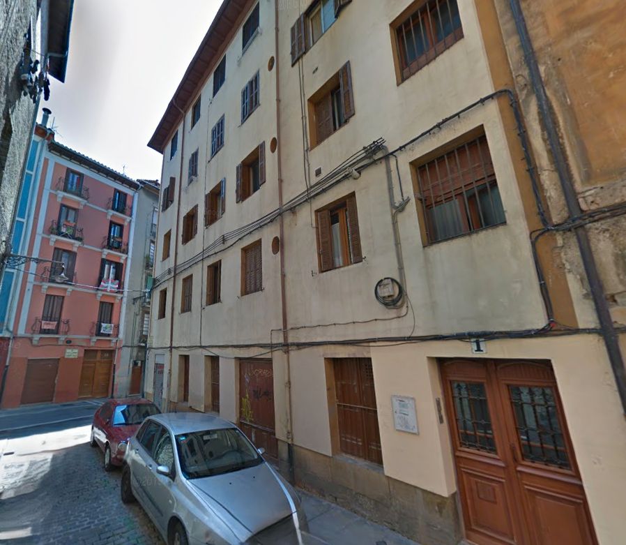 Casa adosada en venta en Calle Dos de Mayo, Milagro