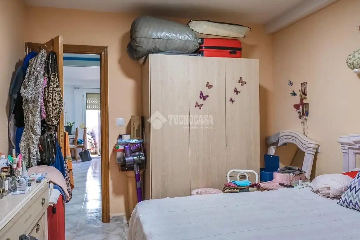 Habitación de Piso en venta en Madrid con Calefacción y Terraza