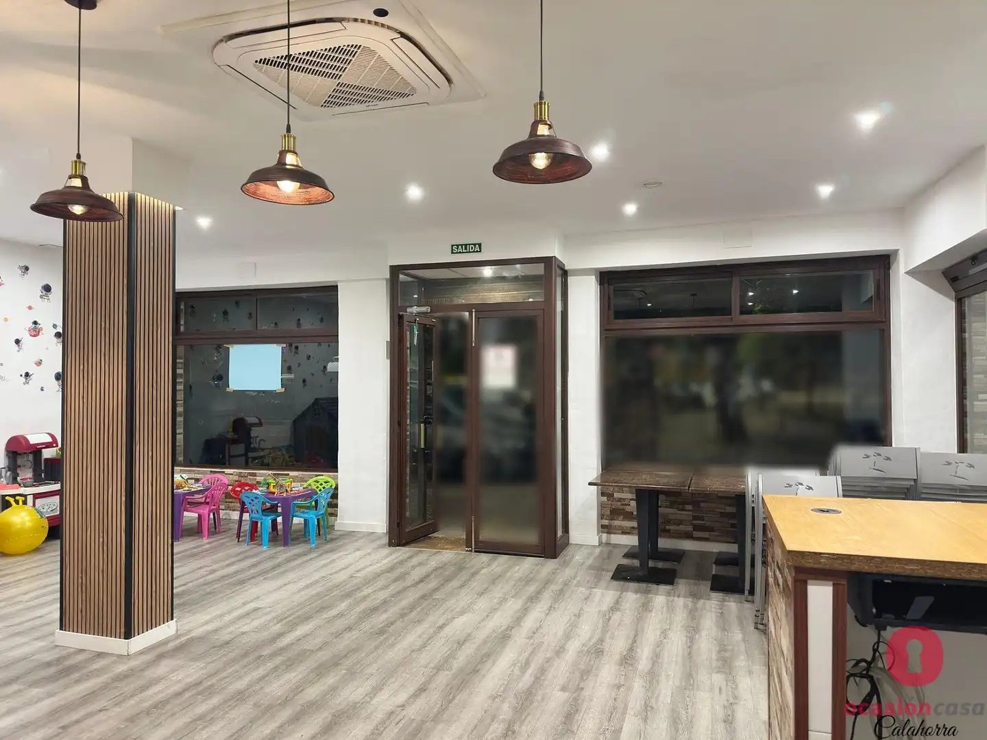 Local comercial en venda a Sur, imagen 2