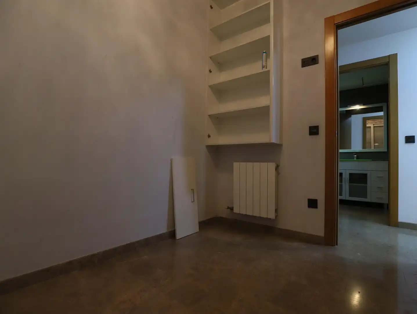 Habitación de Piso en venta en Esplugues de Llobregat con Aire acondicionado, Calefacción y Terraza