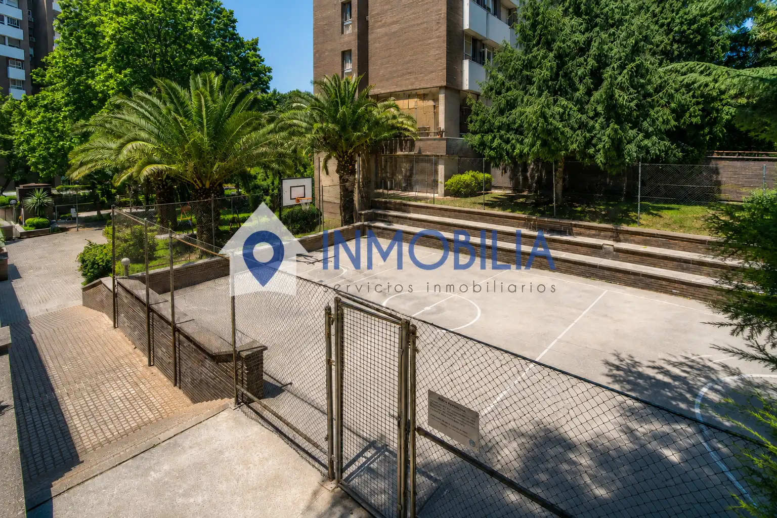 Jardín de Piso en venta en Madrid con Aire acondicionado, Calefacción y Terraza