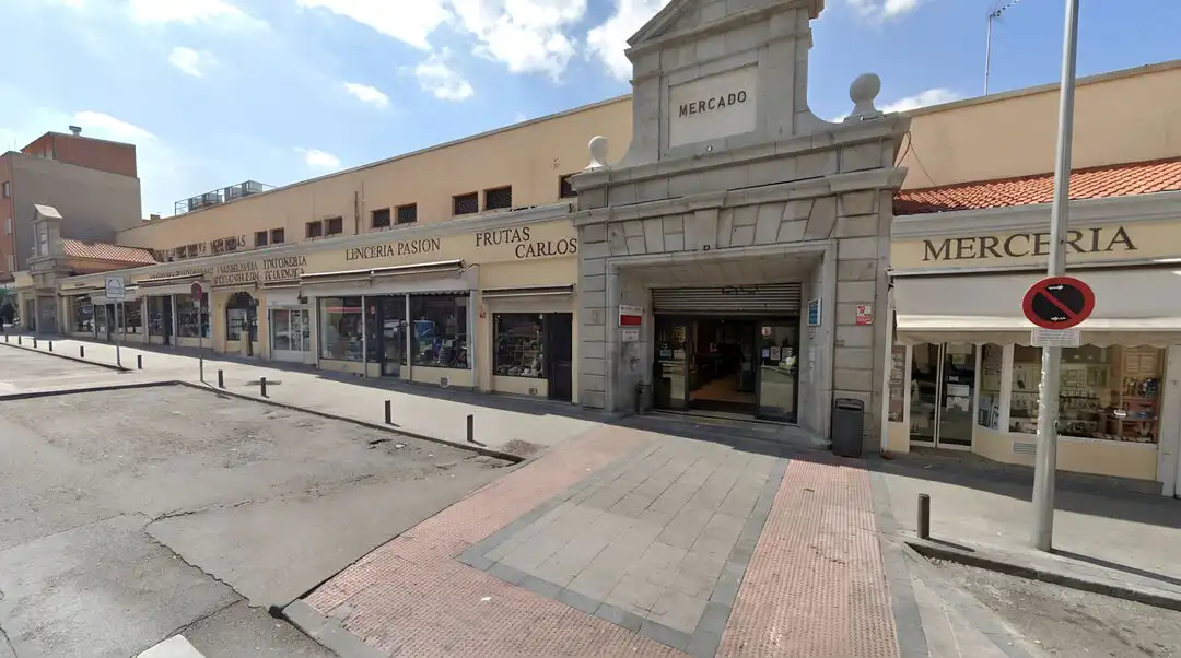 Piso en venta en Madrid con Aire acondicionado, Calefacción y Amueblado