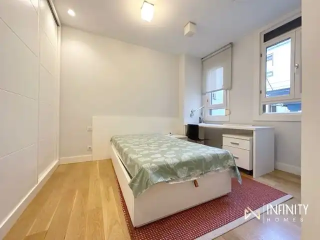 Habitación de Piso de alquiler en Bilbao  con Calefacción, Terraza y Balcón
