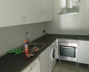 Kitchen of Flat to rent in  Madrid Capital  with Air Conditioner and Balcony