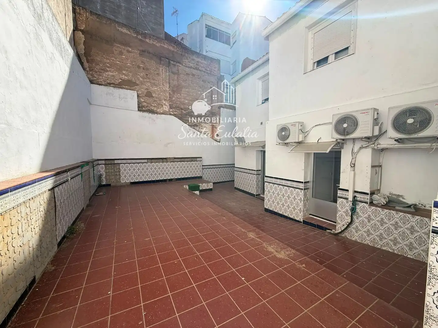 Vista exterior de Casa o chalet en venta en Mérida con Aire acondicionado, Calefacción y Jardín privado