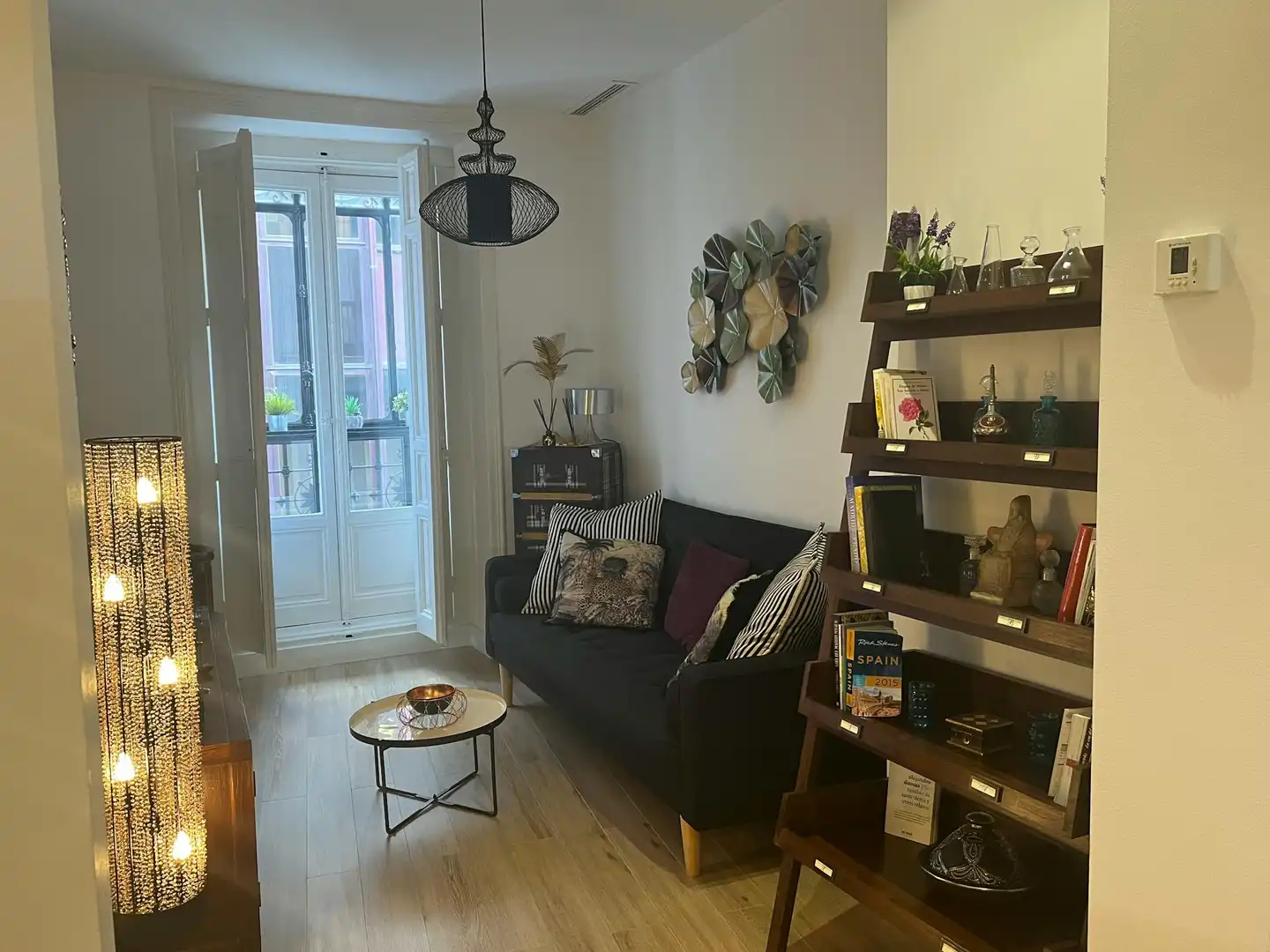 Sala d'estar de Pis de lloguer en Madrid amb Aire condicionat, Calefacció i Jardí privat