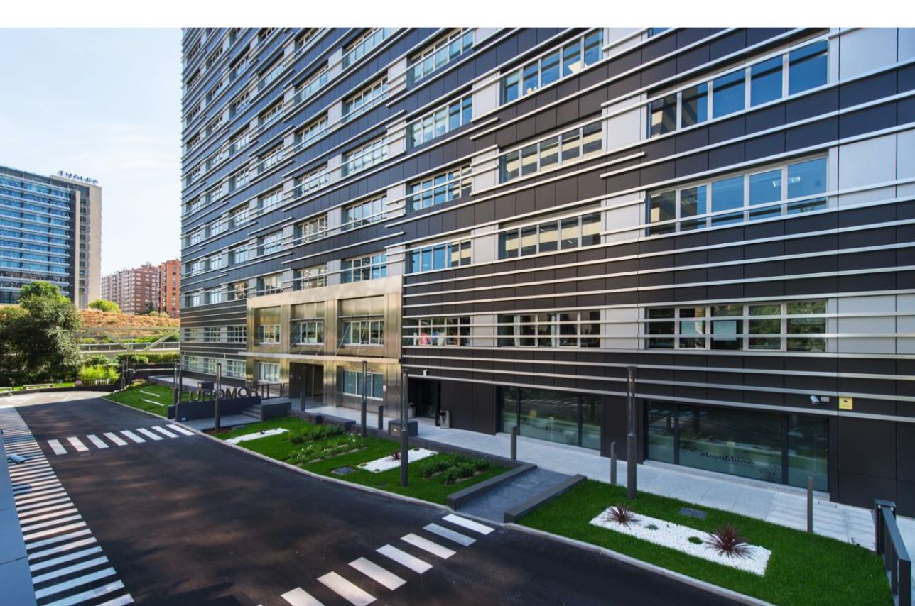 Exterior view of Office for rent in  Madrid Capital  with Air Conditioner and Heating
