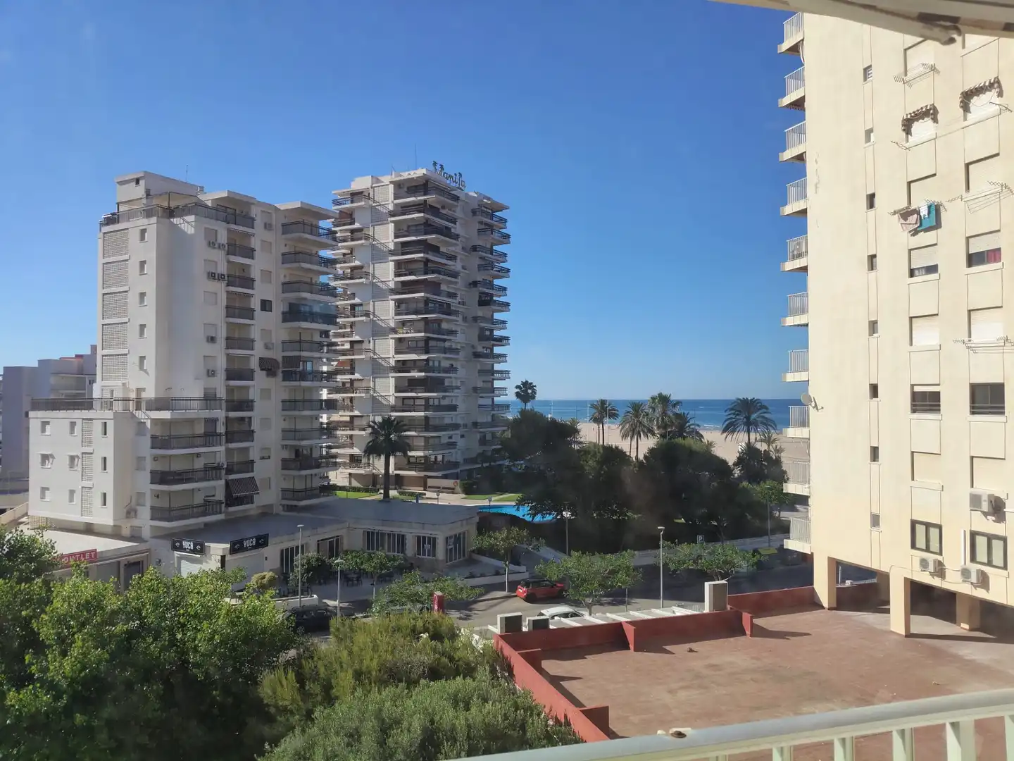 Habitación de Apartamento en venta en Gandia con Aire acondicionado, Terraza y Amueblado