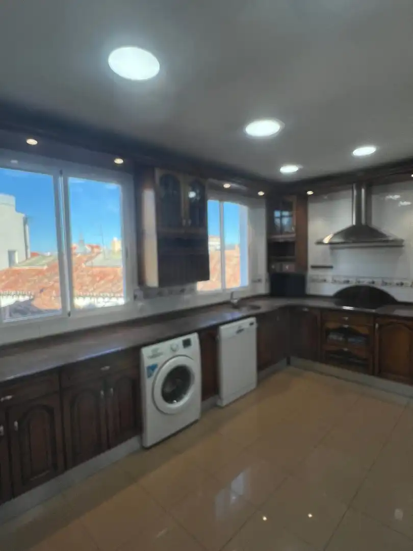 Küche von Wohnung zum Verkauf in Valladolid mit Heizung, Parkett und Terrasse