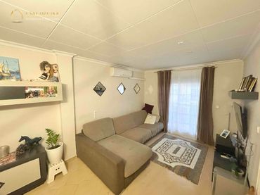 Flat for sale in COMANDANT MARTÍ