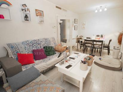 Living room of Flat for sale in Valdemoro  with Air Conditioner, Heating and Private garden