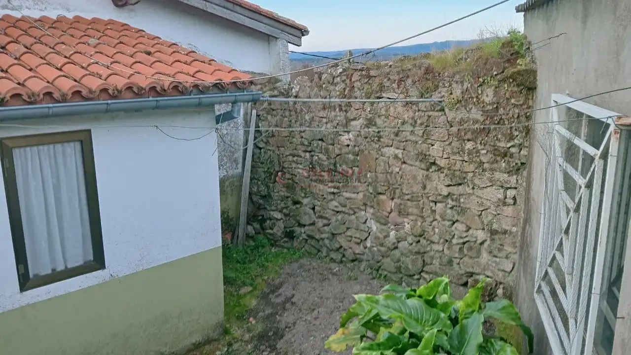 Vista exterior de Casa adosada en venta en Taboadela con Calefacción, Terraza y Trastero